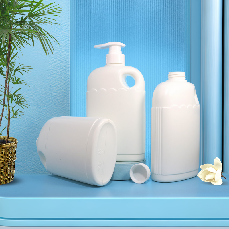 SJE0005 750ml PE矮胖罐 白底实拍
