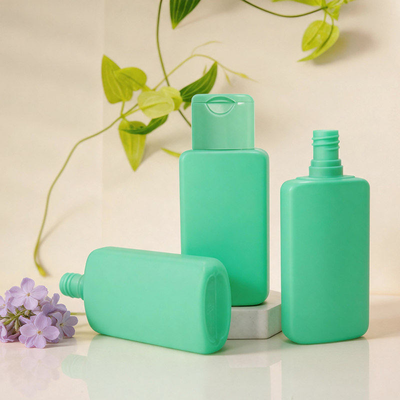 SJE0034 125ml PE圆肩瓶 白底实拍