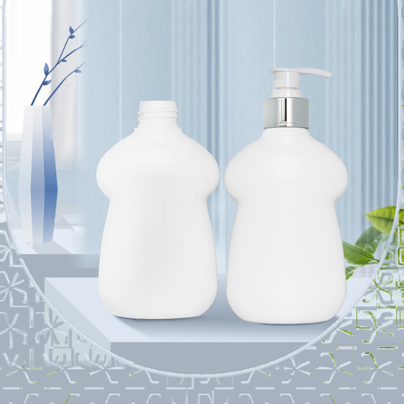 SJE0128 300ml PE圆肩瓶 白底实拍
