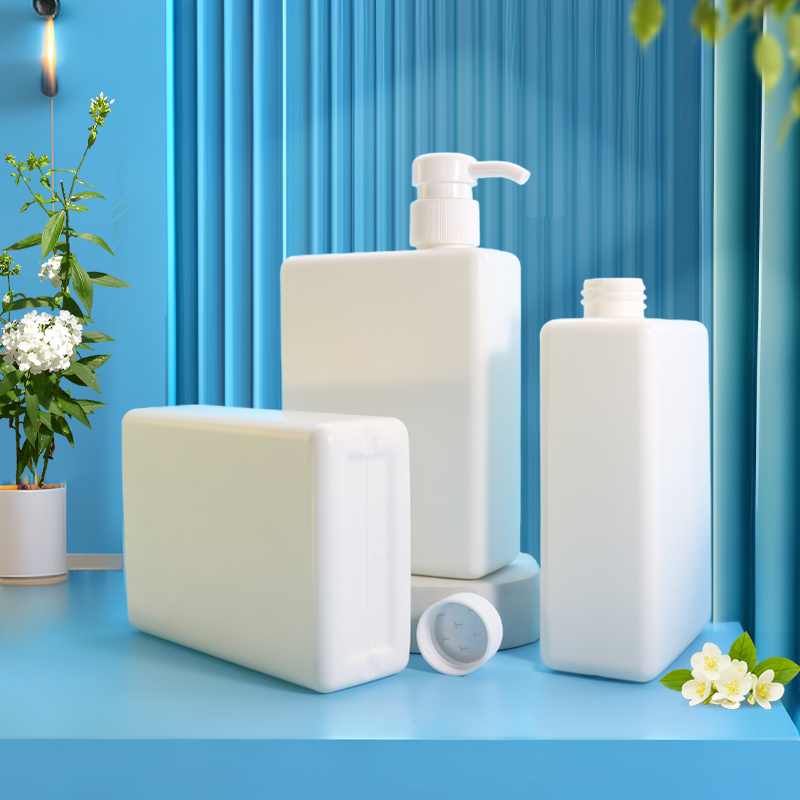 SJE1706 600ml PE直身瓶 白底实拍