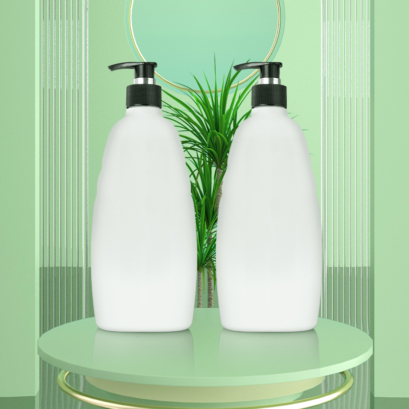 SJE1777 600ml PE圆肩瓶 白底实拍
