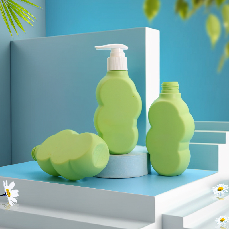 SJE1802 150ml PE矮胖罐 白底实拍