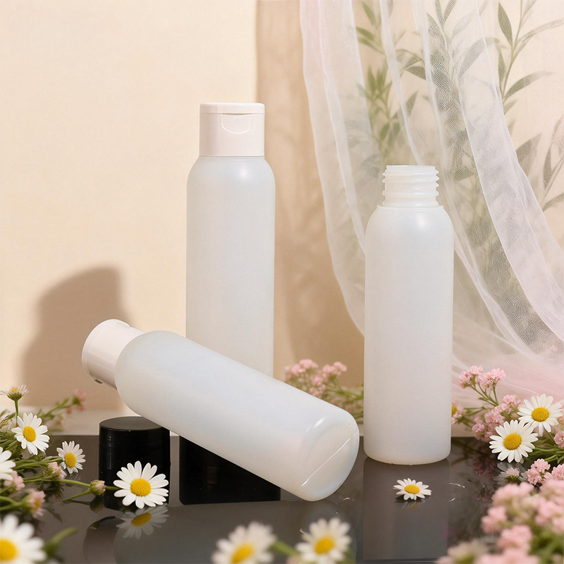 SJE1803 100ml PE矮胖罐 白底实拍
