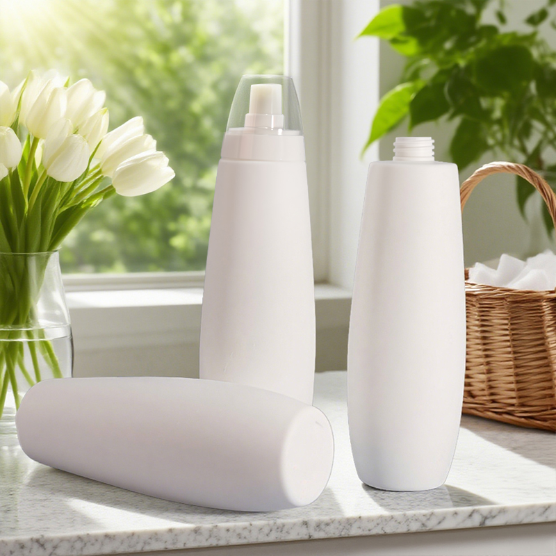 SJE1892 300ml PE圆肩瓶 白底实拍